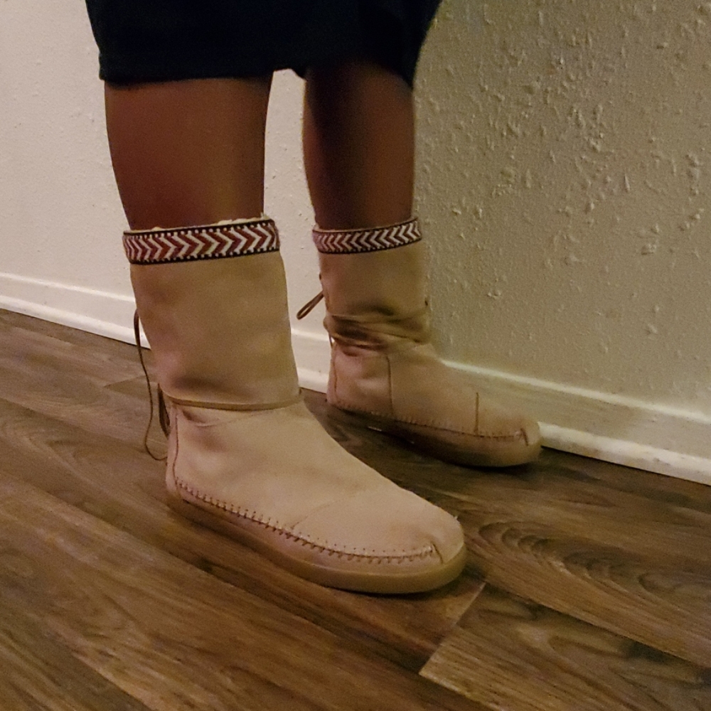 Tom's Boots